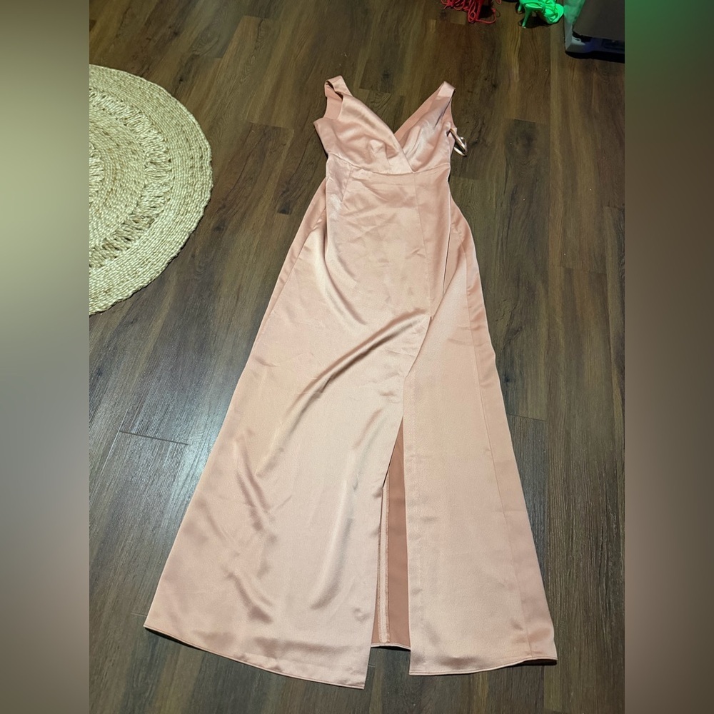 Nwt 
BHLDN Piper V-Neck Side-Slit Satin Gown Sedona spring wedding formal $248 - Picture 3 of 12